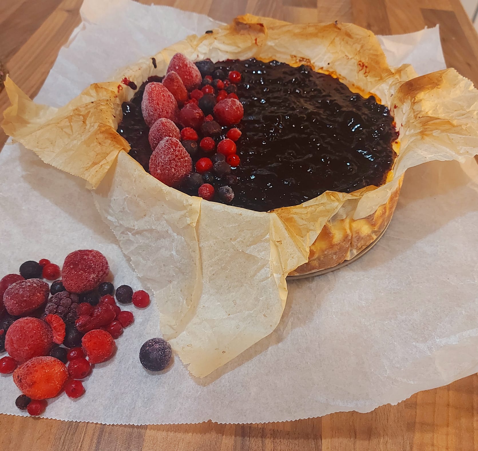 Mermelada de arándanos con frutos del bosque